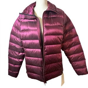 NWT All in Motion Women's Packable Down Puffer Jacket.
